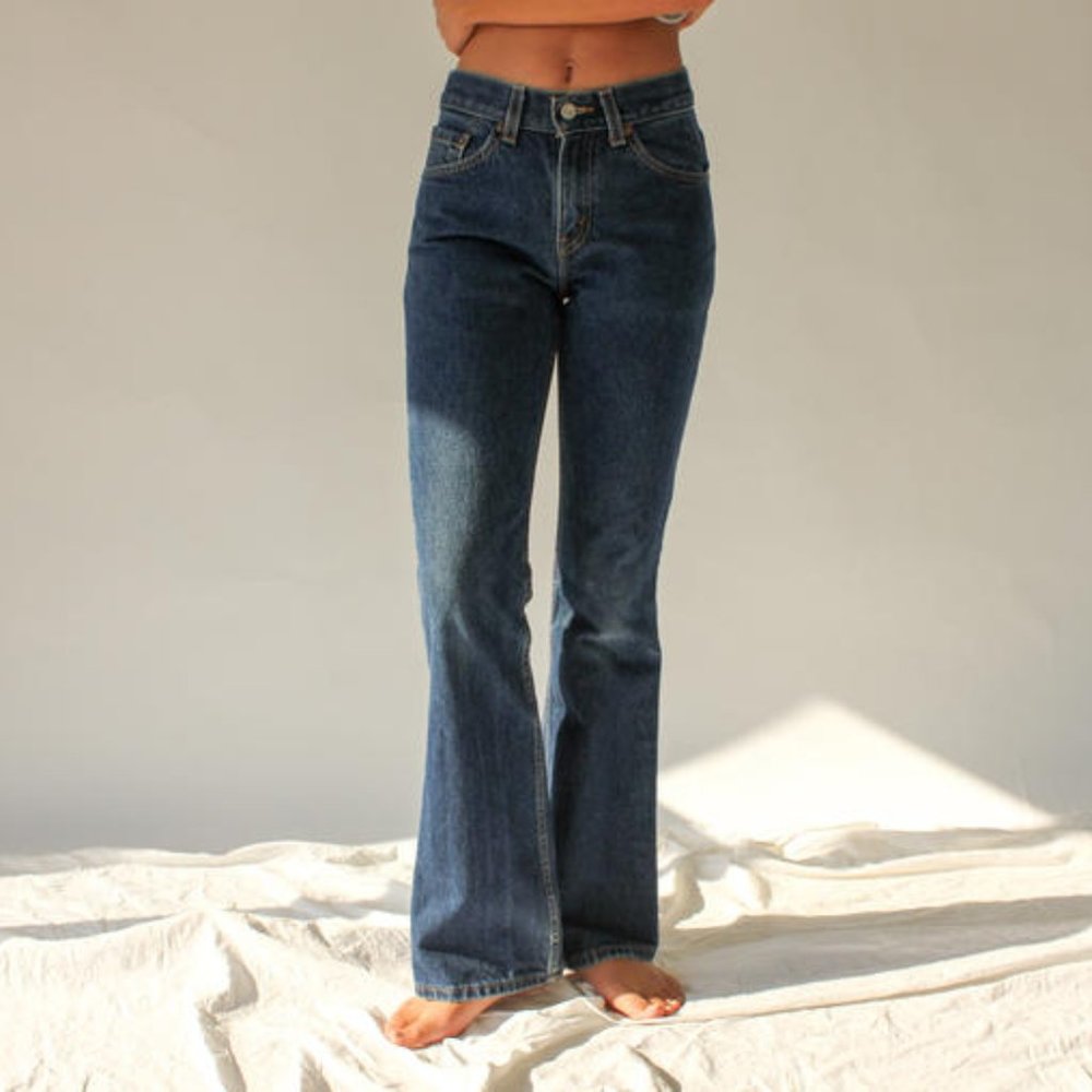 Vintage Levi's Flare Jeans!